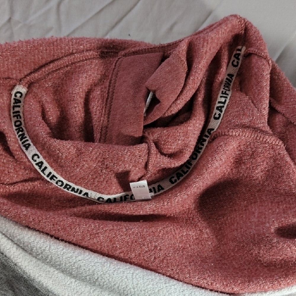 Pink, Grey  and White Colorblock Hoodie San Francisco... Amazing Hoodie... - Picture 9 of 14